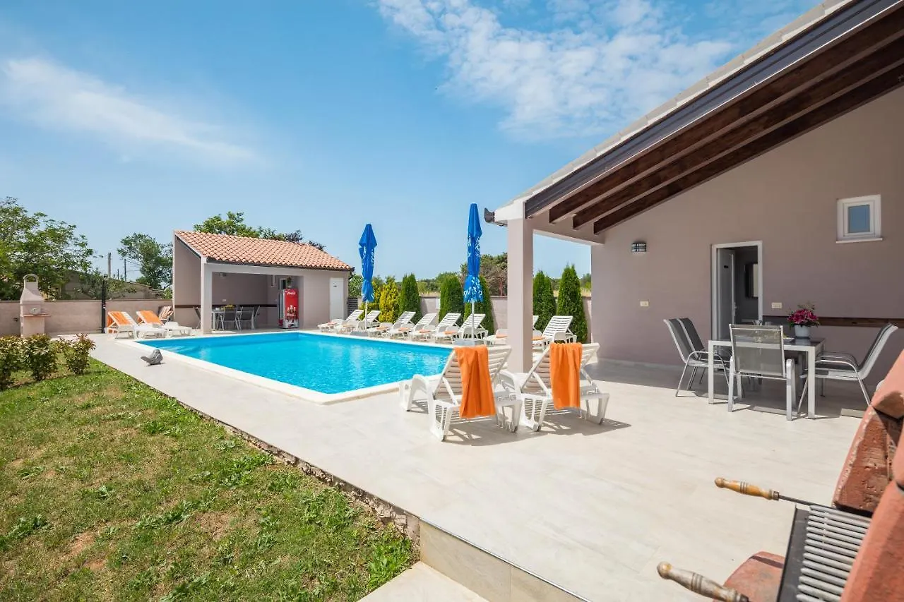 Holiday home Villa Brcina Pula
