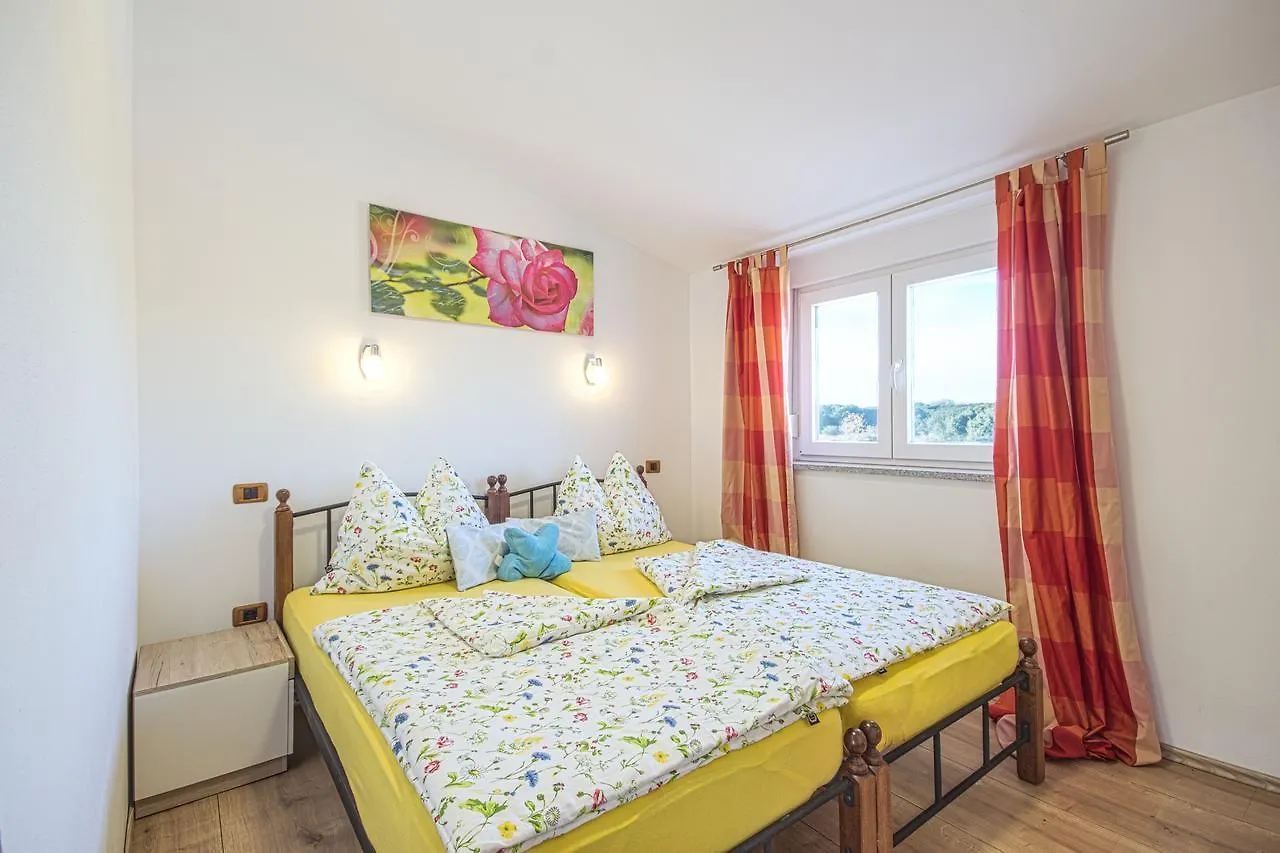 Holiday home Villa Brcina Pula